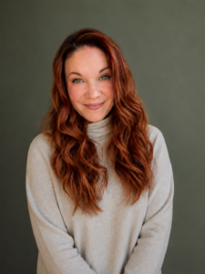 EMT Kati Niemi Oulun Estill Voice Training -kurssin kouluttajana
